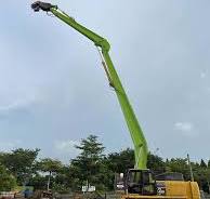 Custom Komatsu PC490-10 22m 2-stage Heavy-duty Excavator ...