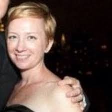 Lori Deblois's Instagram, Twitter & Facebook