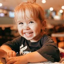 Jessica Deiss's Instagram, Twitter & Facebook