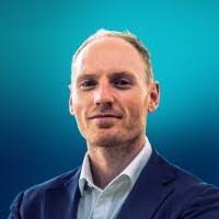 Edward Erasmus's Instagram, Twitter & Facebook