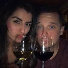 Nuvia España and Dan Ivey's Wedding Website