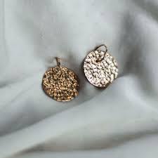 After preservation, the rose is dipped and plated in real 24 karat gold to create this breathtaking masterpiece that lasts forever. Gold Dipped Jewelry Vs Vermeil Al Style By Ana Luisa Jewelry