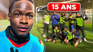 Je me suis INCRUSTÉ dans un club de foot…