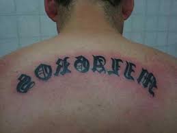 Letras E Fontes Para Tatuagens Masculinas E Femininas É possível, por exemplo, escrever a frase dentro de patas de bichos e letras que imitam o estilo japonês.