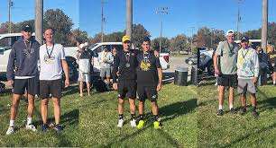 Men's Tennis Upends Hastings, 7-0