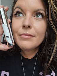 I'm looking for cruelty free and vegan eyelash extentions! Thanks 😊