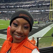 Our New Year's Resolution: more concerts 🎤 What's the best concert you've  been to (and why)?