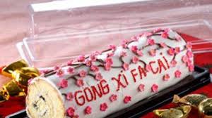 Kocok semua bahan hingga mengembang dan berwarna putih seperti krim. Bolu Gulung Sakura Untuk Antaran Imlek Tribunnews Com Mobile