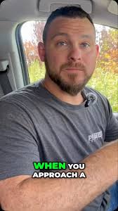 🚦 What should you do if you approach a traffic light that is out?! ,  Here’s what to do:, 🔴 Come to a complete stop. Treat it like a 4 way  stop., 🟡 Allow pedestrians to cross (they may be working