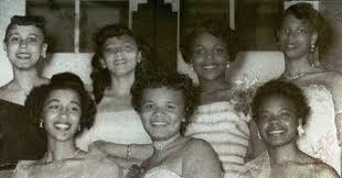 Being a teenager it's hard to look improper. Women S 1950s Hairstyles An Overview Hair Makeup Artist Handbook