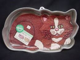 Pin On Pixieland Bazaar Housewares Decorations