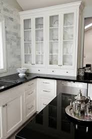 Shannon Cabinetry Traditional Kitchen Kitchen Backsplash Trends Black Countertops Kitchen Inspirations