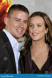 查尼・泰坦和拉结格里菲思编辑类库存照片. 图片包括有活动, 格里菲, 天分, 首放, 团结, 蕾切尔- 76758703