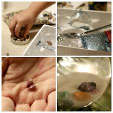 How about this cute ocean themed pink and teal blue chevron christmas ornament. Beach Themed Christmas Ornaments Diy