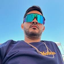 Adrian Zermeno (@ZermenoFilms)