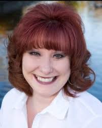 Elizabeth Suggs's Instagram, Twitter & Facebook