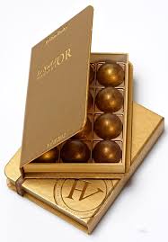 Impression De Vos Etiquettes Autocollantes Etiquettes Etiquettoo Com Imprimerie Etiquettes Valence Emballage Bonbons Emballage Chocolat Chocolat Personnalise
