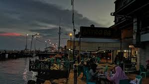 Harbour Bistro Lodge