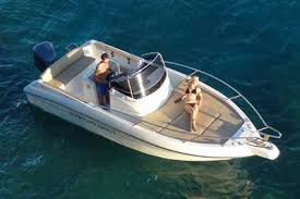 Le barche capelli sono noleggiabili su click&boat. Vendita Capelli Boats Motonautica Zanca Noleggio Imbarcazioni Con E Senza Patente