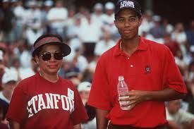 The sounds of impact sound nearly the same. Tiger Woods 2019 Masters Win Was About A Mother And A Son Too Sbnation Com