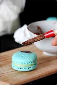 Macarons Video Et Methode Pour Les Reussir Chefnini Recette Recette Macaron Macaron Recette
