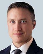 UK Releases AI Regulation White Paper Amid Call For Stall to 'AI Arms Race' 