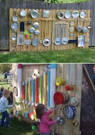 Verwandeln Sie Den Garten In Einen Lustigen Und Coolen Spielbereich Fur Kinder Coole Hint Projectg In 2020 Diy Kids Playground Diy Playground Outdoor Play Areas