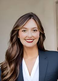 Karen Killinger's Instagram, Twitter & Facebook