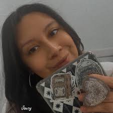 OTC itch relief for dogs before vet visit