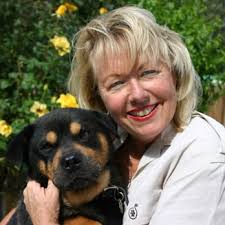 SINGLETON'S PET OBEY