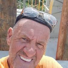 Karen Wickham's Instagram, Twitter & Facebook