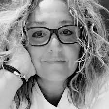 Beth KenKink (@beth.kenney.kinkade) • Threads, Say more