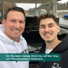 Wir stellen euch unser Team in Kronberg vor. Leon Wolff ist Sales  Specialist und Teil des dreiköpfigen Verkaufsteams. Von 2017 bis 2020 hat Leon  Wolff seine Ausbildung zum Automobilkaufmann bei B&K in