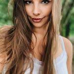 Lola Odom's Instagram, Twitter & Facebook