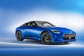 The nissan z proto combines classic sports car proportions of a long hood and a short rear deck. Mz5gbqdajg36lm