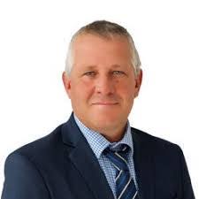 Justin Pape's Instagram, Twitter & Facebook