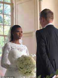 Trump Retweets Interview Of Candace Owens Lashing Out At George Floyd Wedding Dresses Winery Weddings Candace