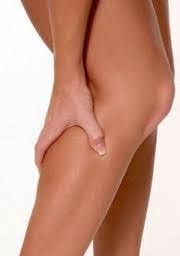 La sangre la localización más frecuente de trombosis venosa se produce en las venas profundas de las piernas y cuando da síntomas acostumbra a producir. Dolor De Piernas Puede Senalar Una Trombosis Venosa Profunda Blog De Farmacia