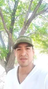 Mi gente , aquí les dejo el enlace para que escuchen todas las rolas del  disco, https://linktr.ee/joaquin.monreal