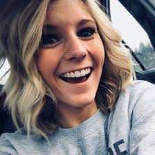 Leah Steiner (leaahchristine)