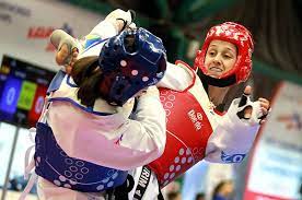 Tek sayiyla yari fi̇nale yükselmi̇şti̇. Rukiye Yildirim Avrupa Sampiyonu Ntvspor Net