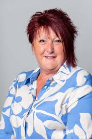 Meet the Specialised and Experienced Team at Everett King