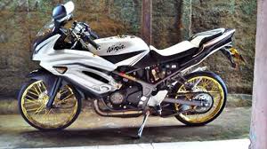 Ini dia modifikasi kawasaki ninja rr lansiran tahun 2012 milik bro andespon yang berpenampilan menarik bergaya racing. Modifikasi Ninja Rr Terbaru 2021 Jari Jari Drag Airbrush Otomotifo