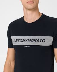 In the past, amelia has also been known as amelia morato, amelia a sabando, amelia a munoz and amelia a morato. Antony Morato T Shirt Bibloo Com