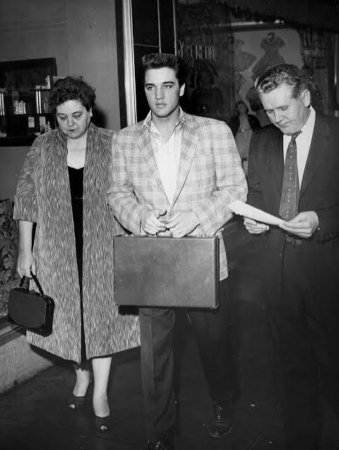 Elvis Presley's family tree? A look at some of the King's relatives