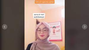 Apabila seorang perempuan atau wanita mengeluarkan madzi maka tidak wajib baginya melakukan mandi wajib atau mandi besar (baca tatacara mandi wajib bagi wanita dan niat mandi wajib ) layaknya seperti mengeluarkan air mani. Beri Tips Cepat Hamil Wanita Ini Jelaskan Warna Dan Bau Sperma Yang Sehat Berita Hits
