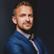 Top Speaker, Life Coach & Autor für 100 % Klarheit & Souveränität