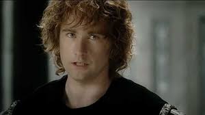 Watch Pippin sing the final song in 'The Hobbit' trilogy