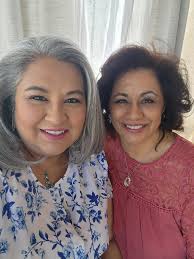 💐💐Happy mothers day all the mothers out here have a wonderful day b  safe💐💐