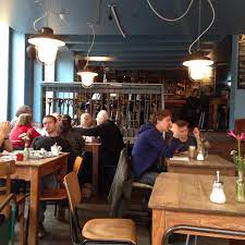 In 2014, the population was 7,776 on an area of 0.6 sq km with a density of 14,113 inhabitants per sq km. Haus 73 Darstellende Kunste In Sternschanze